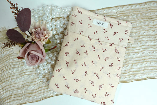 Vintage Floral Book Sleeve